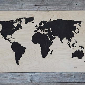 Världskartor i trä